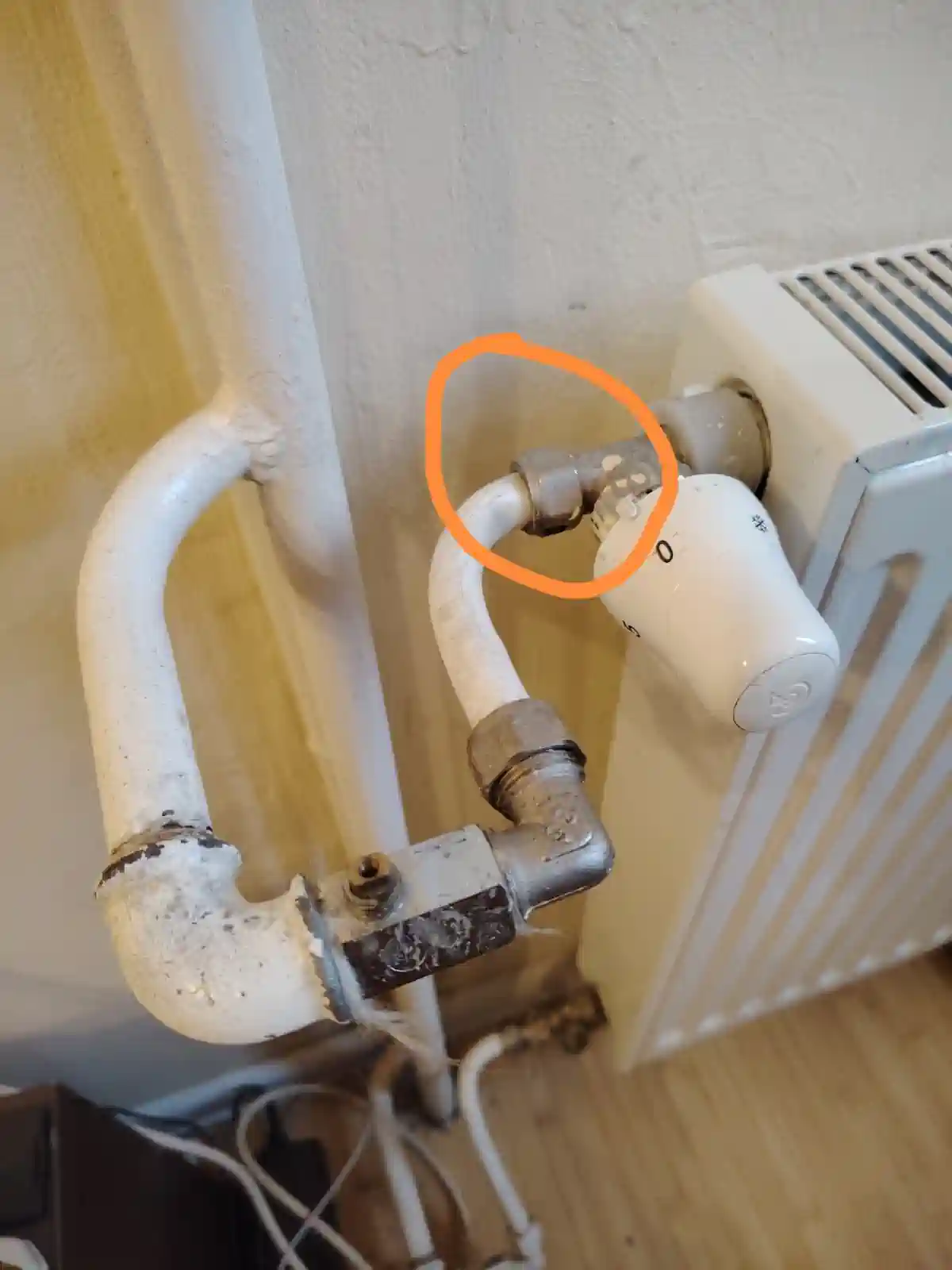 Пробита тръба