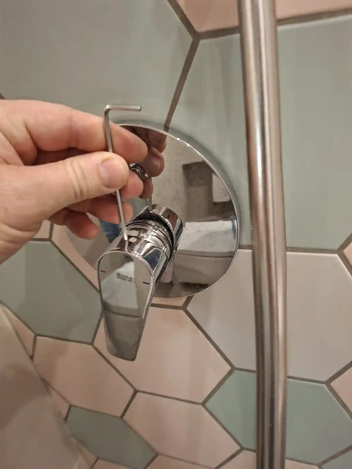 Счупен смесител